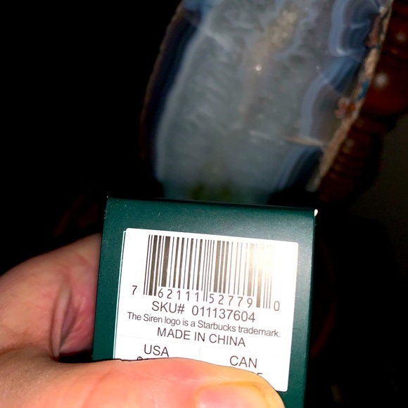 STARBUCKS-2022 limited edition golden stud bling cup keychain— $4.99 ships :> - Picture 4 of 4